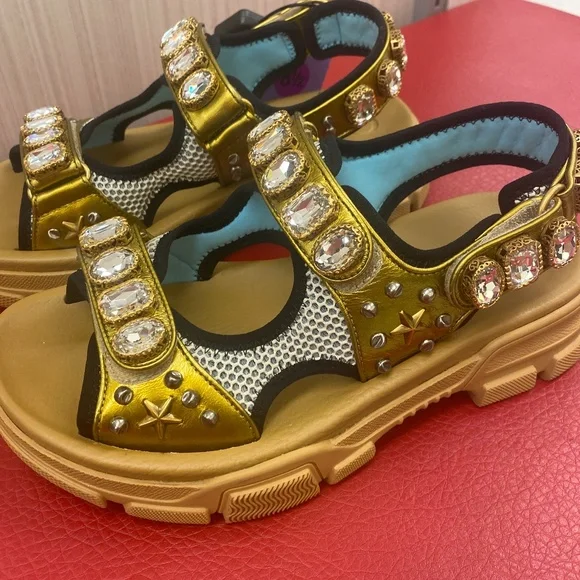 Gucci | Shoes | Brand New Gucci Sandals Never Worn Size 85  display picture 3